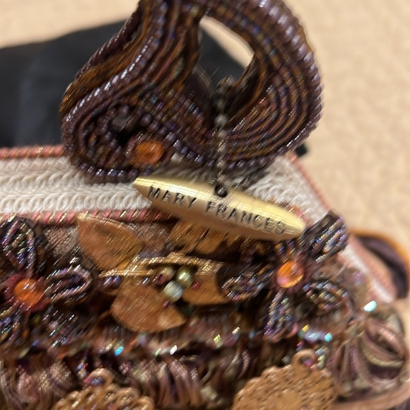 Mary Frances handbag. Beautiful details all in tact - Picture 7 of 9